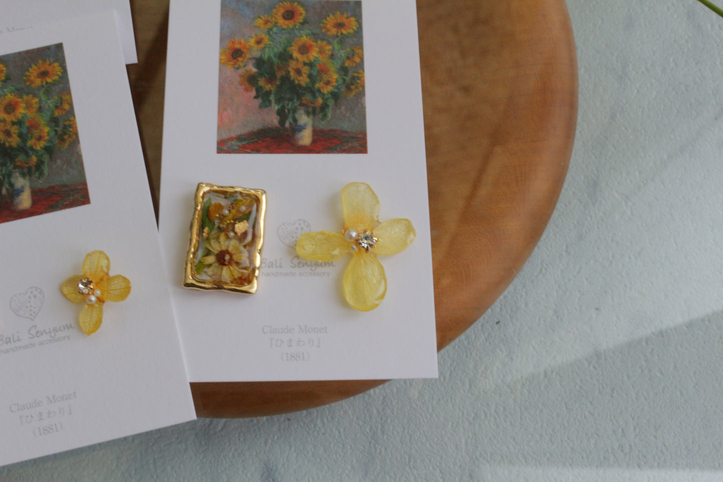 Monet Inspired Flower Earrings No.22 ピアスTitanium Pierce ひまわり
