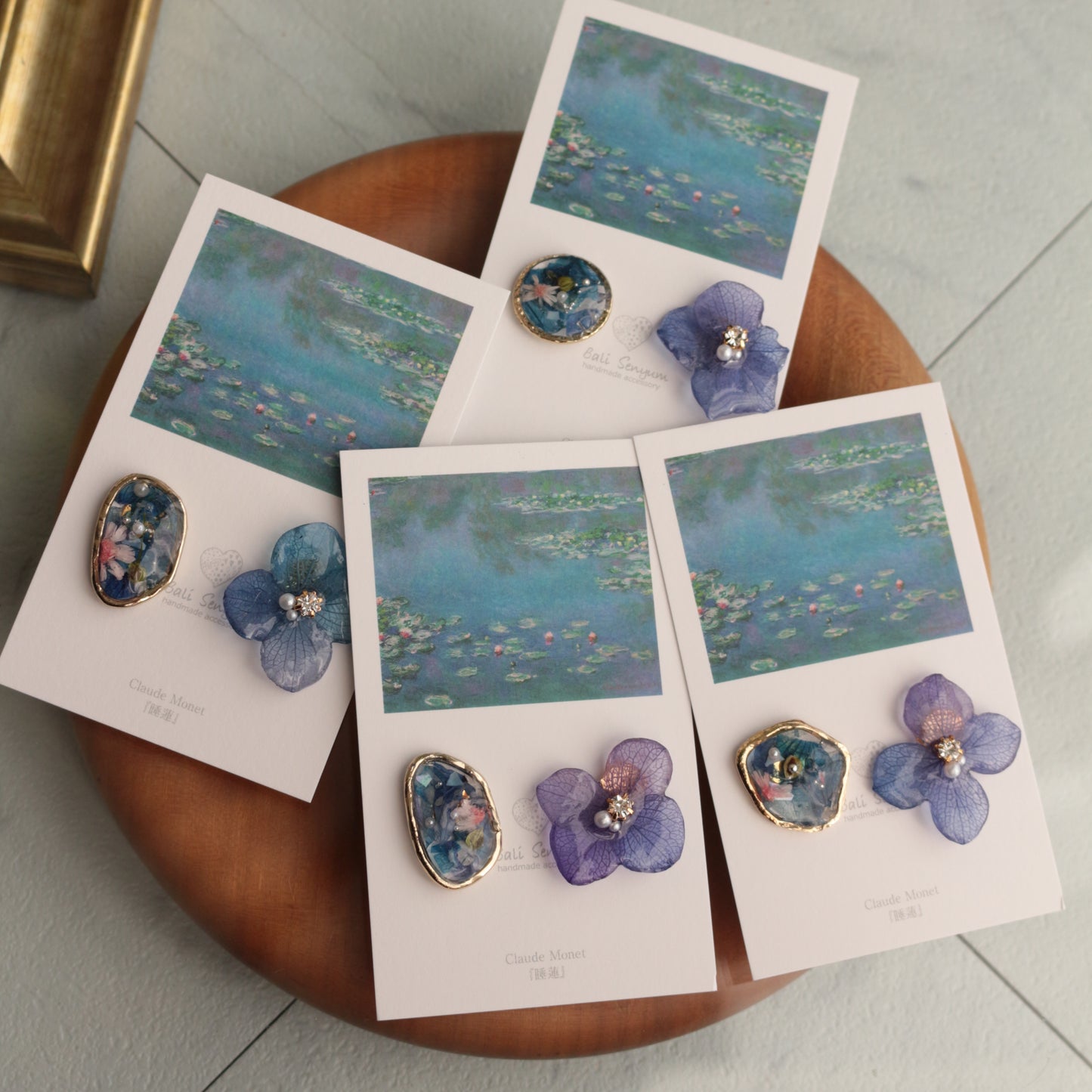 Monet Inspired Flower and Medallion No.17 ピアスTitanium Pierce 睡蓮