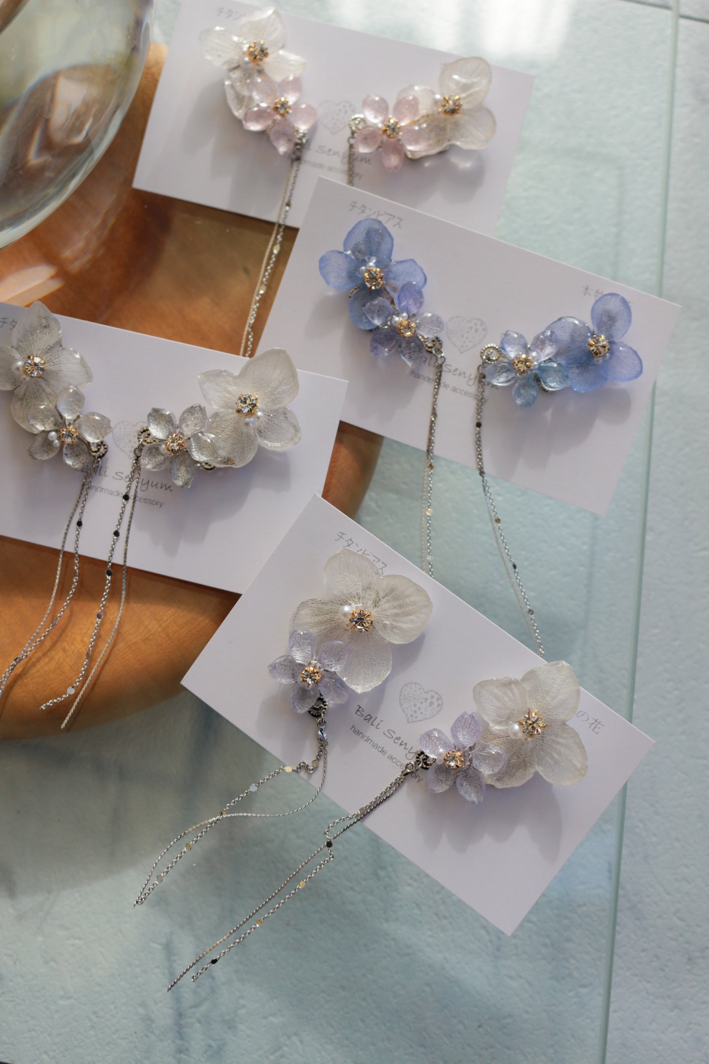 Hydrangea Flying Butterfly Earrings No.47 - Titanium Pierce(ピアス）