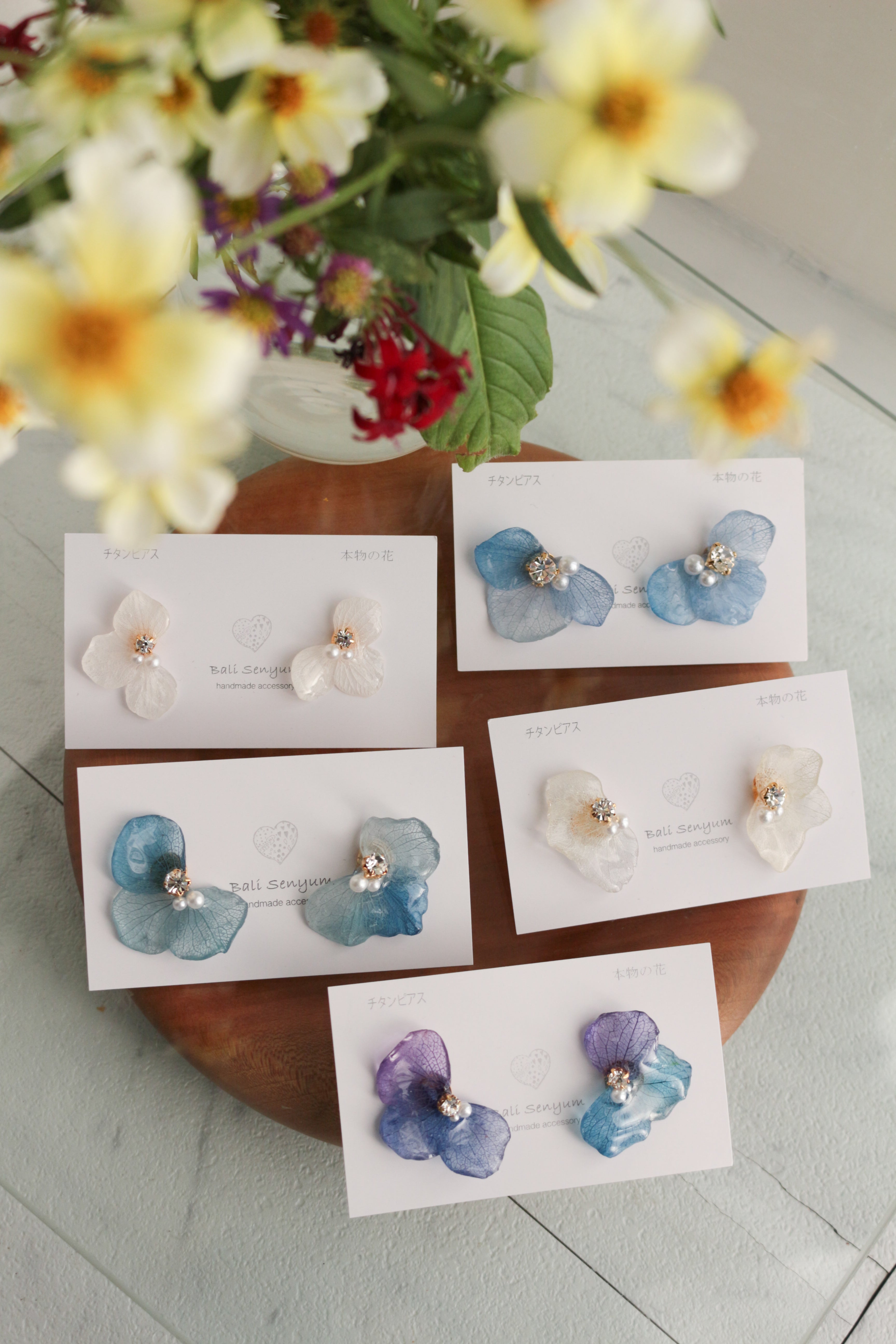 Hydrangea Wing No.138- Titanium Pierce(ピアス） – Balisenyum