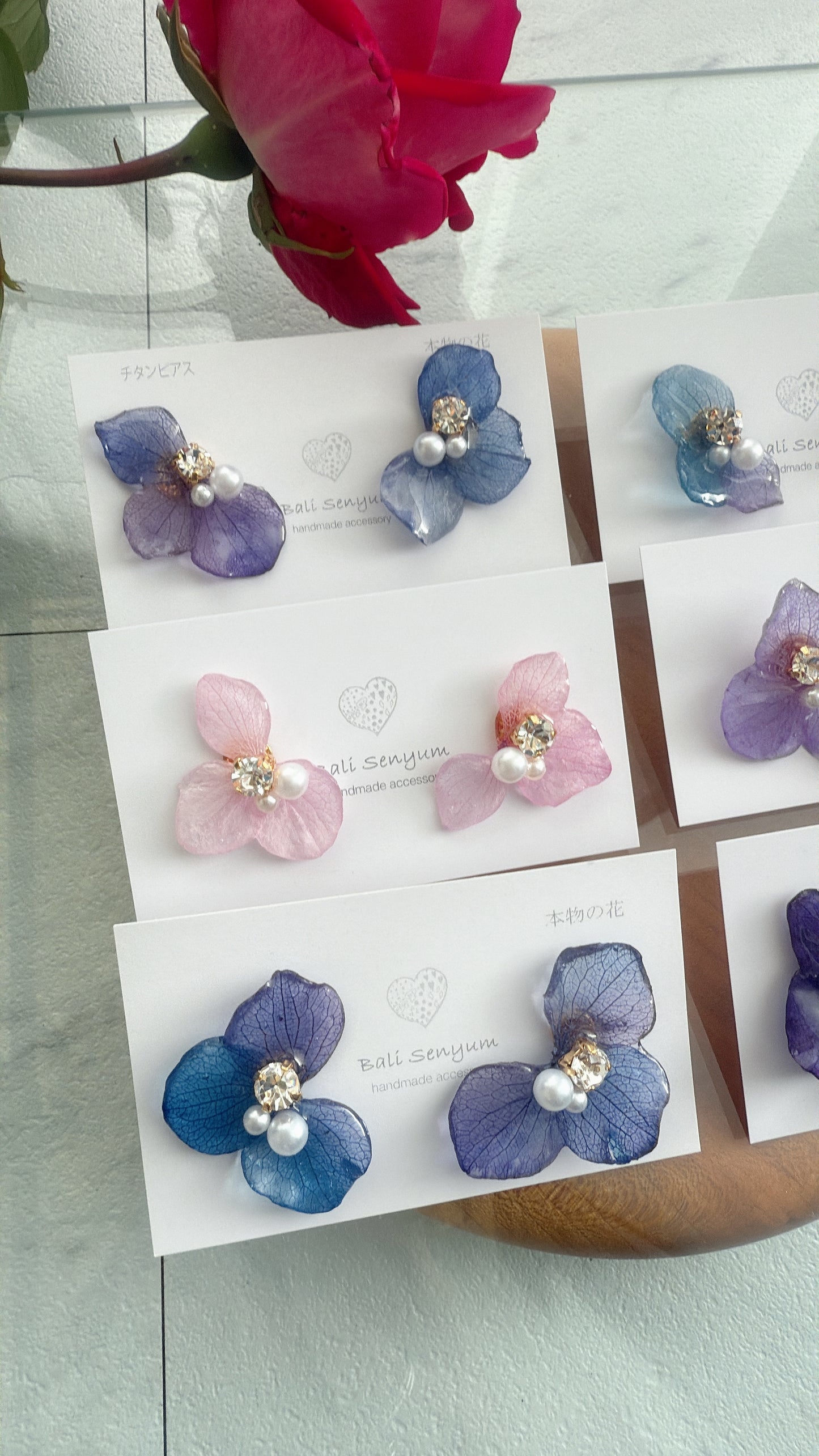 Hydrangea Wing No.112- Titanium Pierce(ピアス）