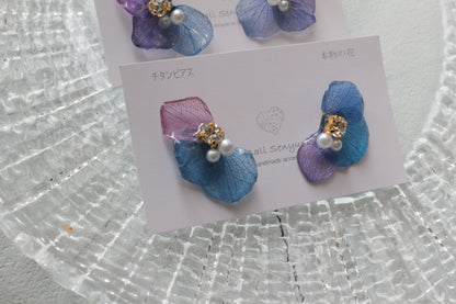 Hydrangea Wing No.143- Titanium Pierce(ピアス）