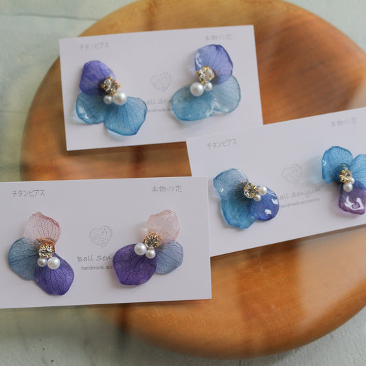 Hydrangea Wing No.126- Titanium Pierce(ピアス）