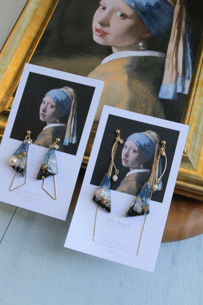 Johannes Vermeer Inspired Triangular Floral Earrings-真珠の耳飾りの少女