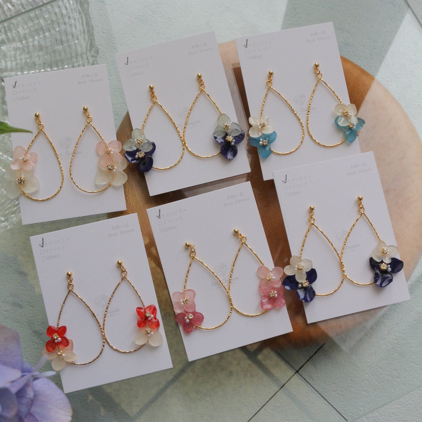 Teardrop Hoop Earrings with Hydrangeas No.23 ピアスorイヤリング