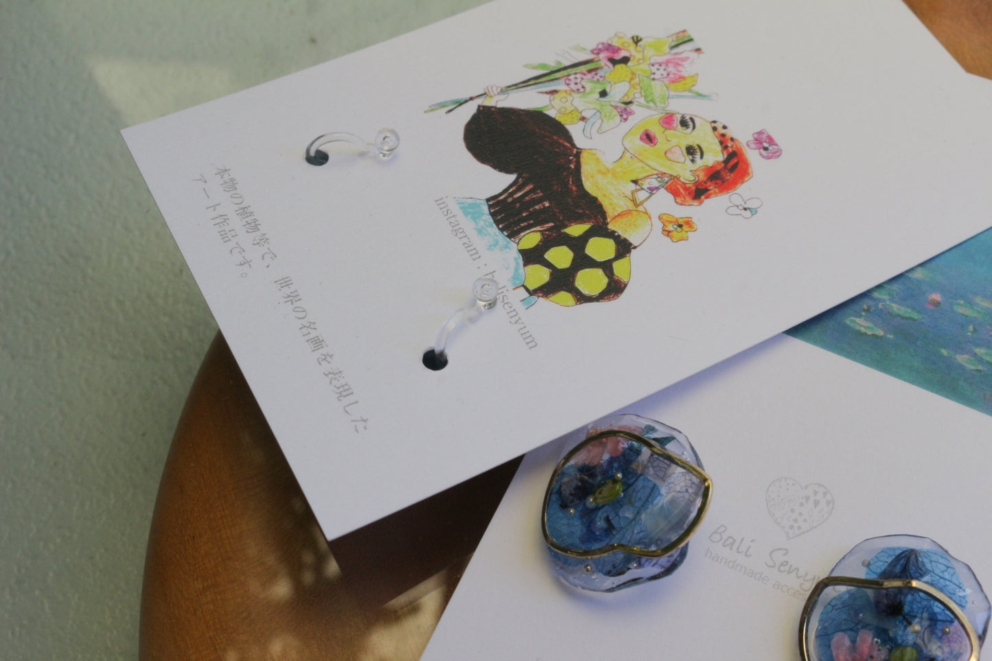 Monet Inspired Flower Medallion Earrings No.3 樹脂ノンホールピアス Plastic Clip-on 睡蓮