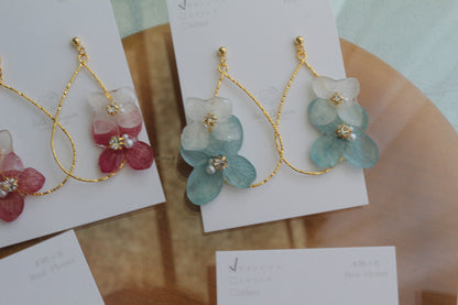 Teardrop Hoop Earrings with Hydrangeas No.24 ピアスorイヤリング