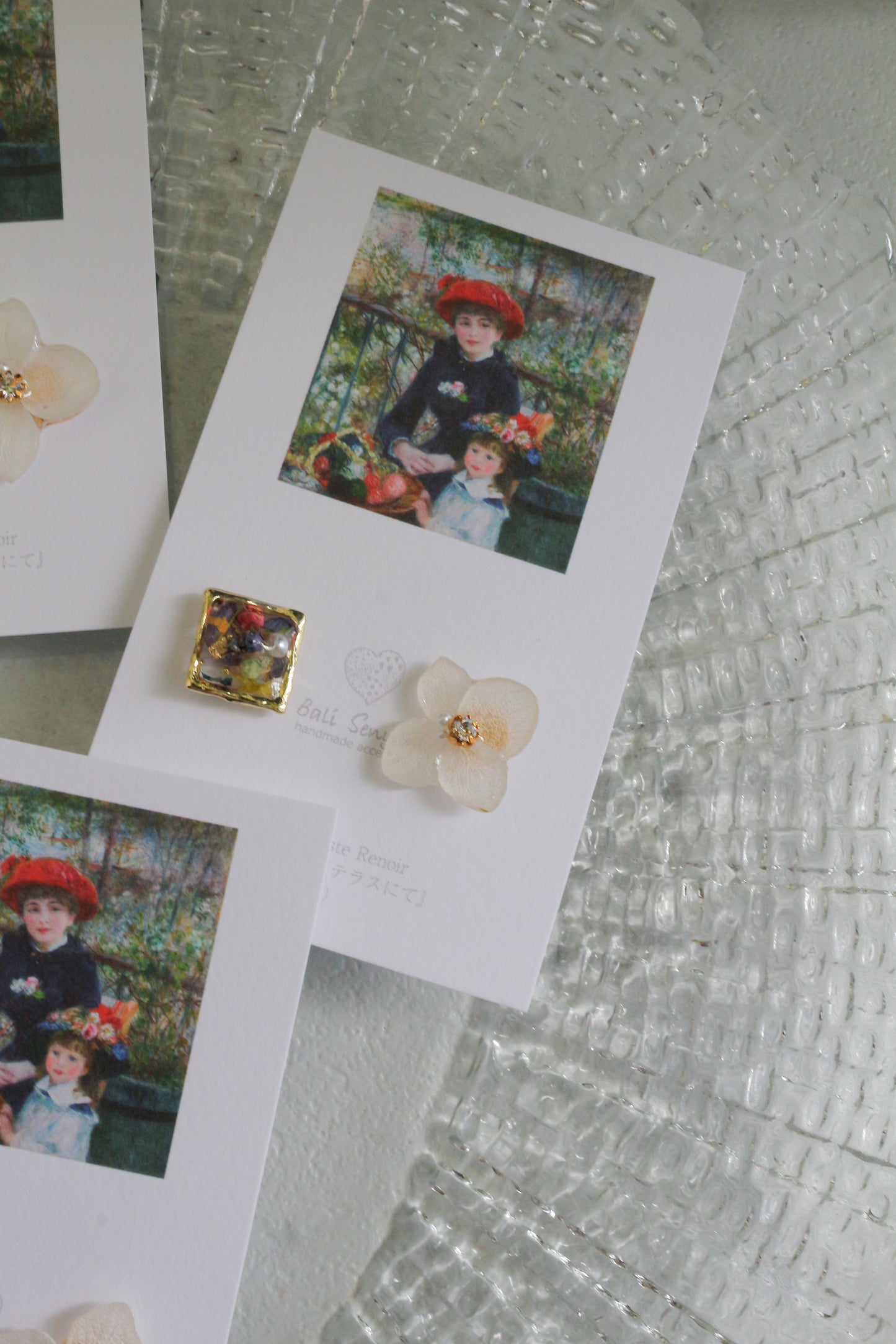 Renoir's Two Sisters Inspired Flower Earrings No.10 ピアスTitanium Pierce "ふたりの姉妹"
