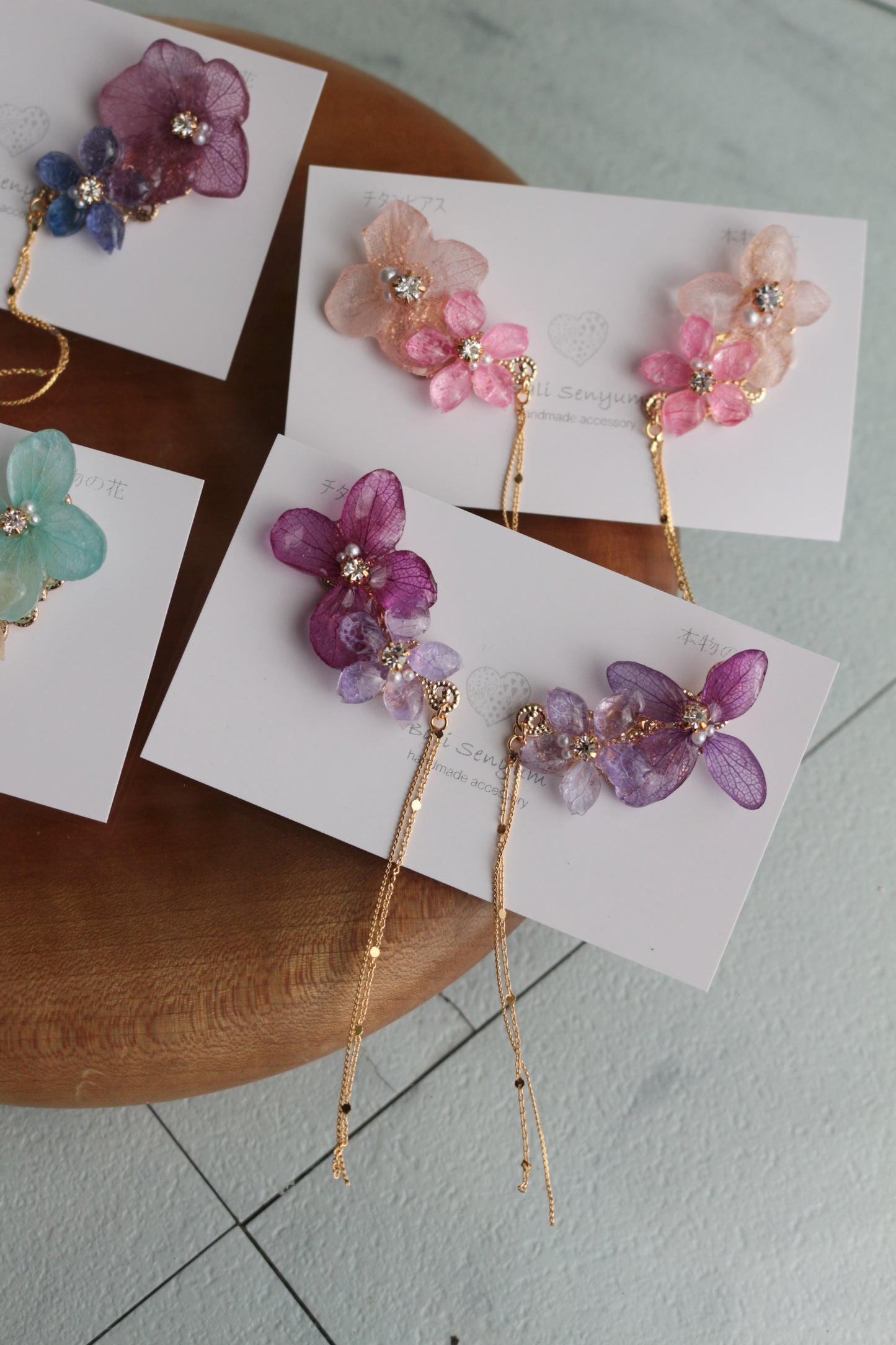 Hydrangea Flying Butterfly Earrings No.40 - Titanium Pierce(ピアス）