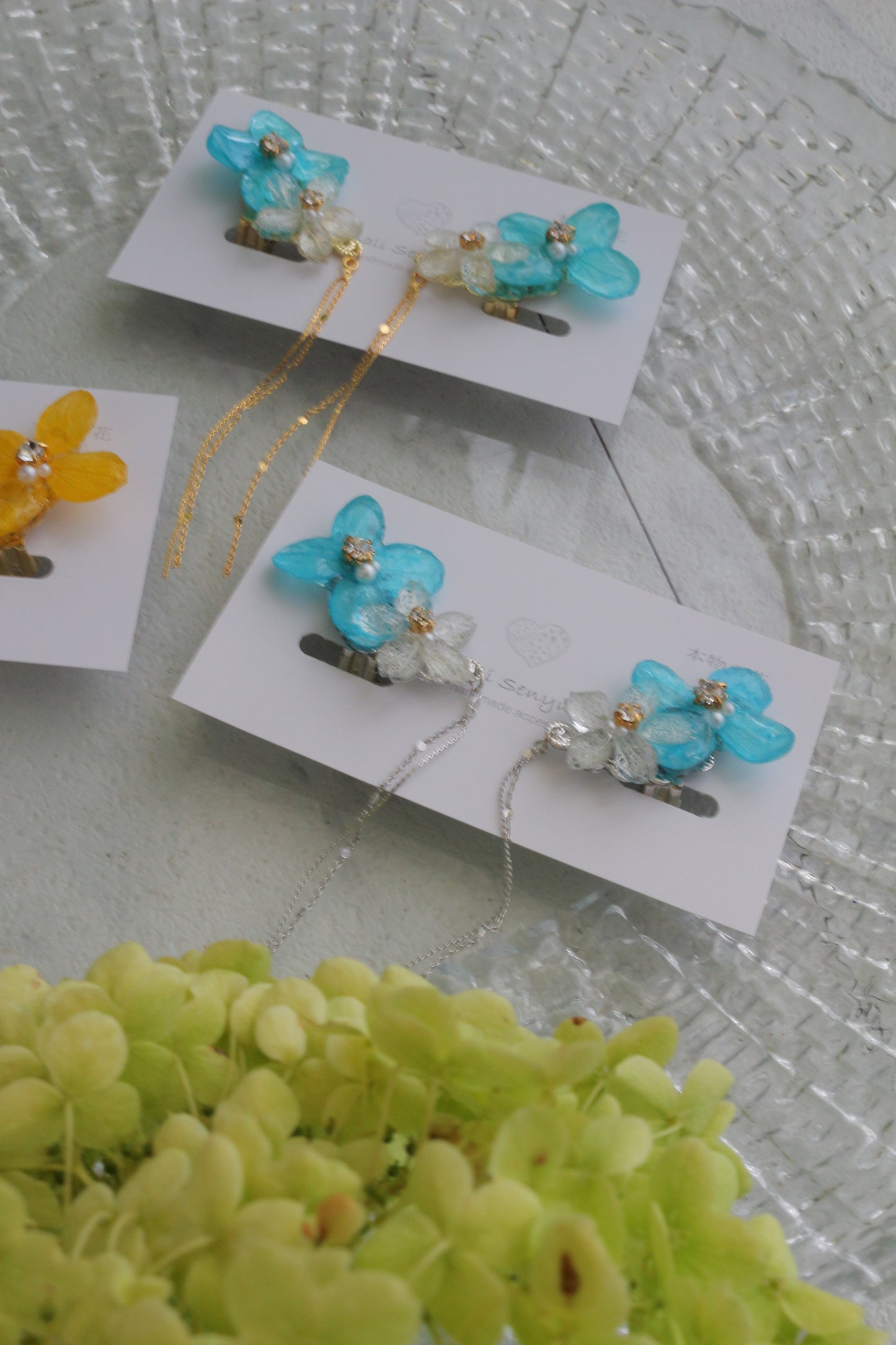 Hydrangea Flying Butterfly  No.57- Clip-on(イヤリング）
