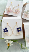 Teardrop Hoop Earrings with Hydrangeas No.12