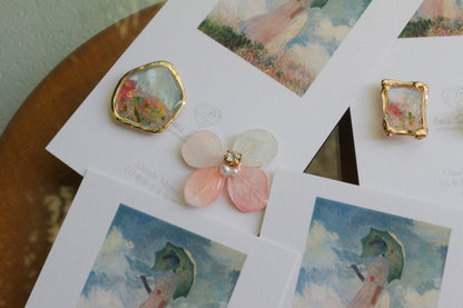 Monet Inspired Flower Earrings No.19 ピアスTitanium Pierce 日傘をさす女性