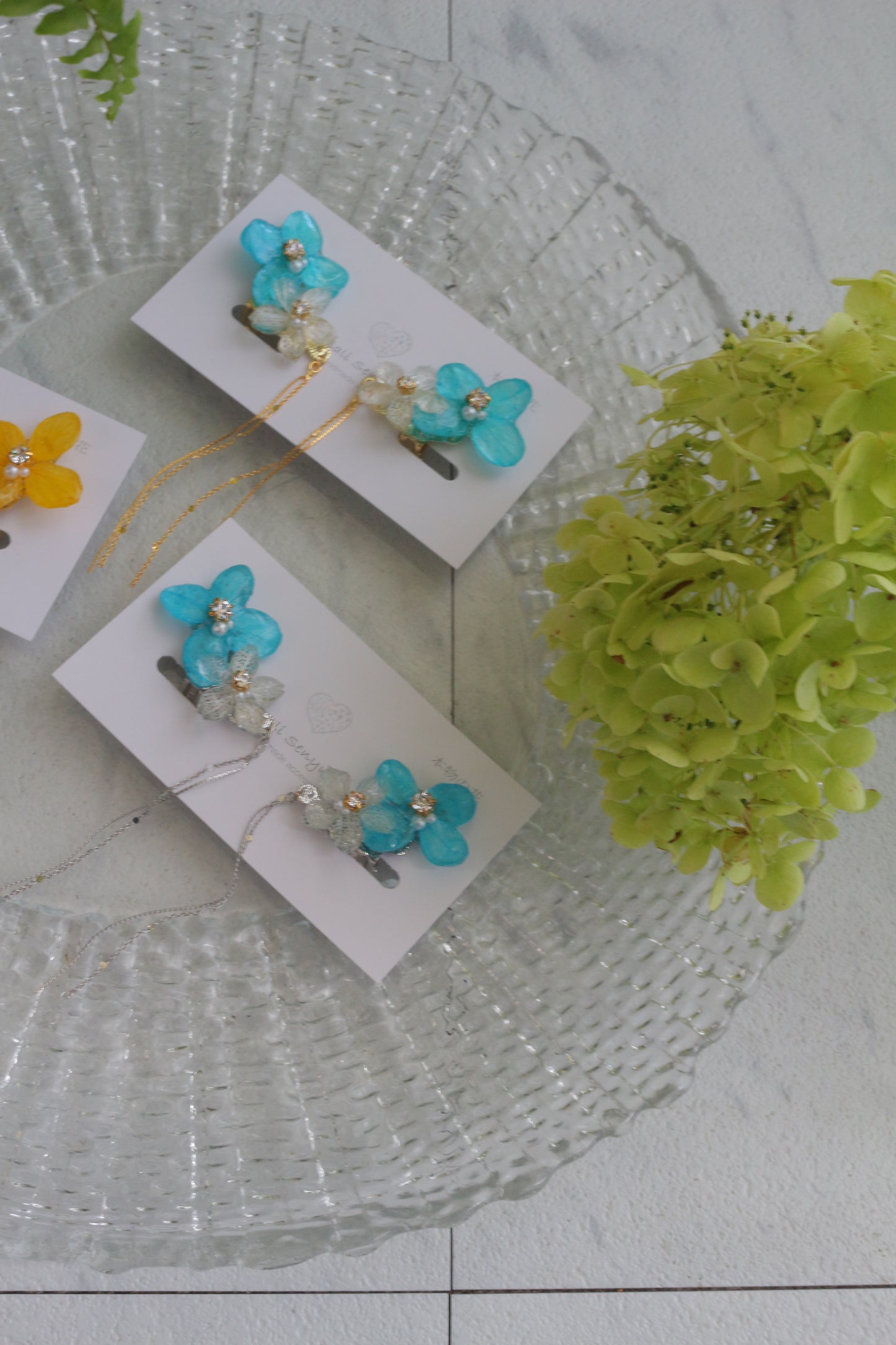 Hydrangea Flying Butterfly  No.57- Clip-on(イヤリング）