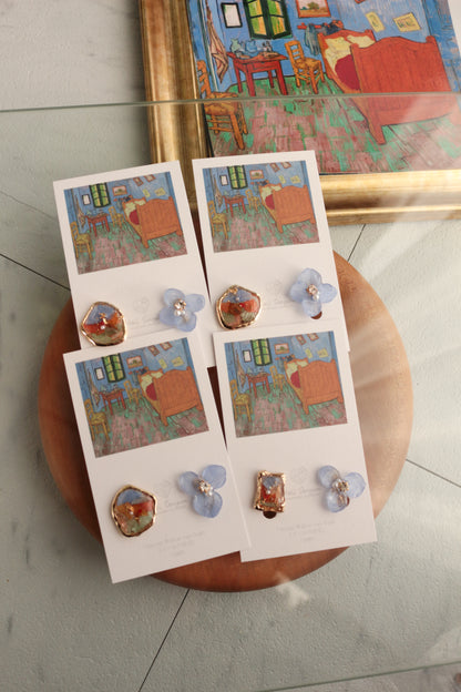 Gogh Inspired Flower and Medallion No.4イヤリング Clip-on ゴッホの寝室