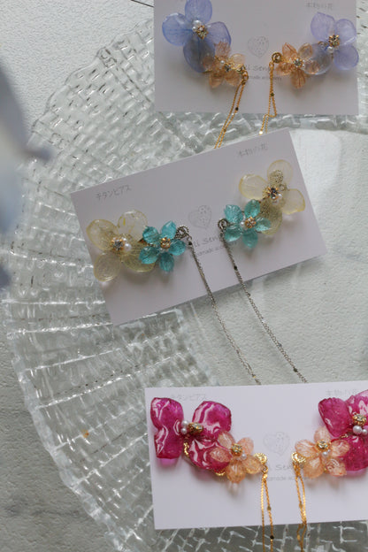 Hydrangea Flying Butterfly Earrings No.56 - Titanium Pierce(ピアス）