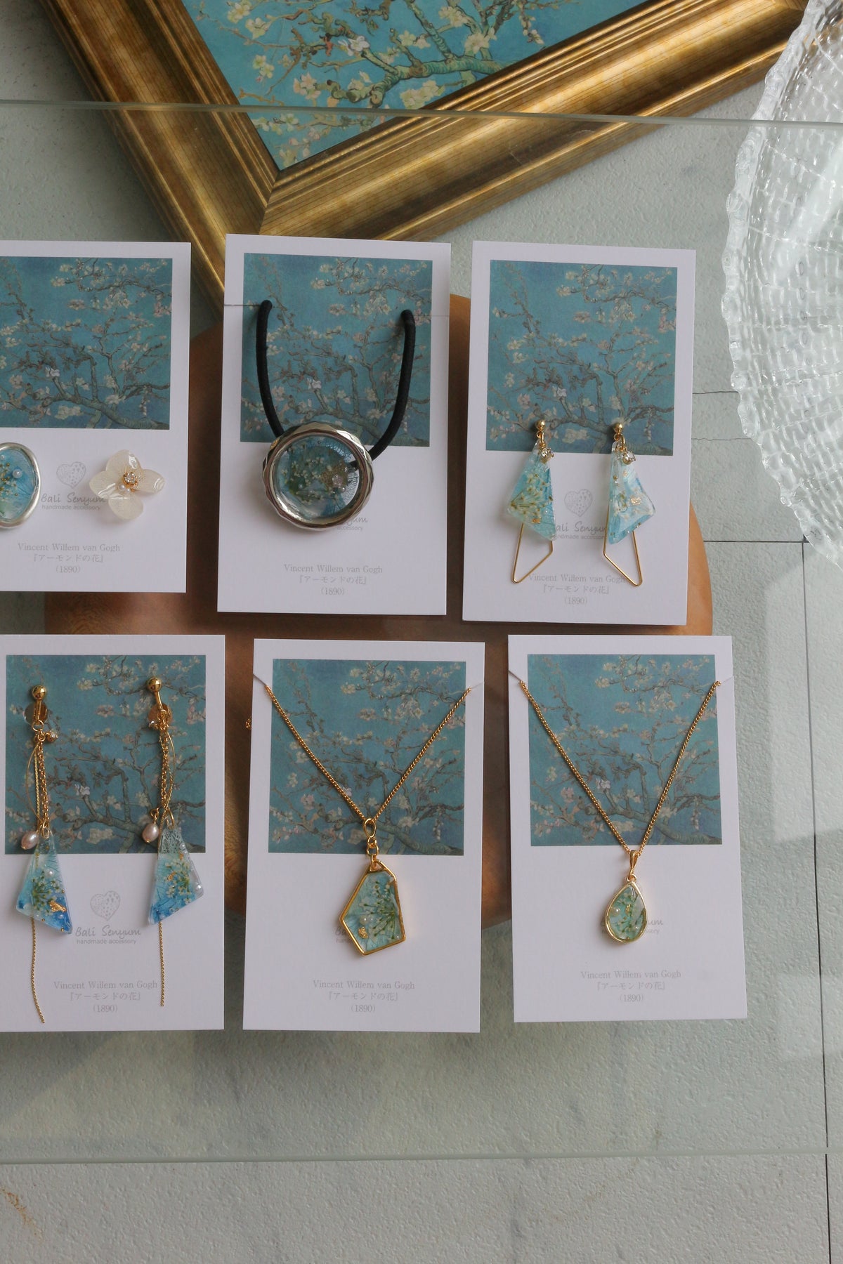 Gogh's Almond Tree in Blossom Inspired Necklace - アーモンドの花