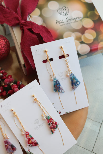 Christmas Triangle Earrings