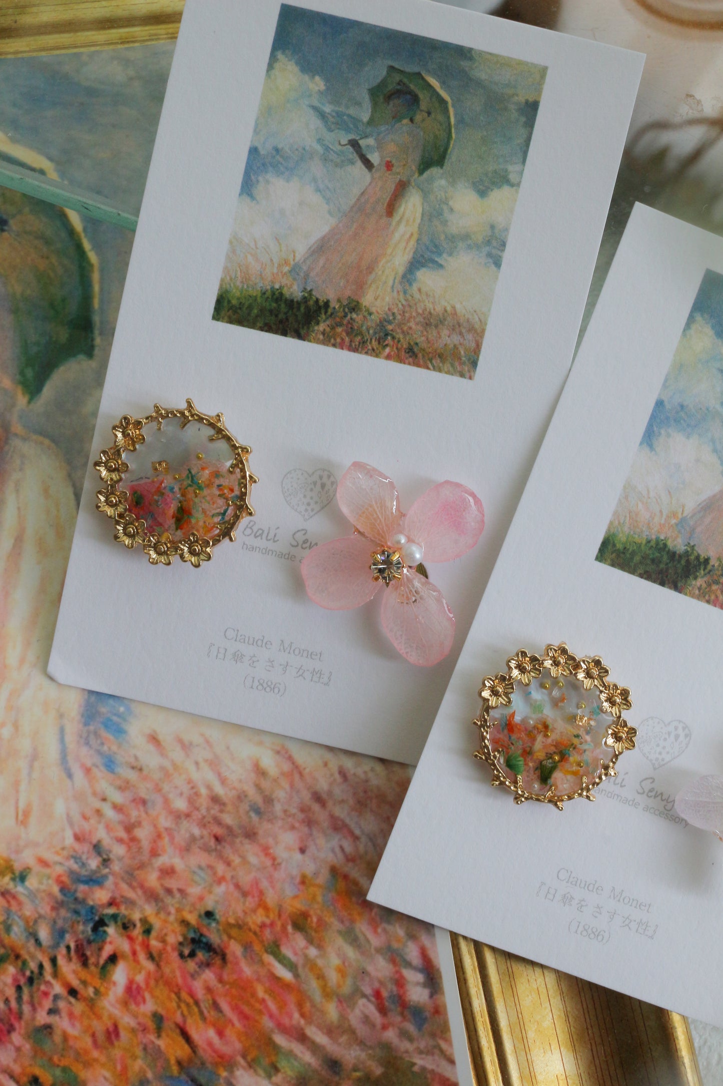 Monet Inspired Flower Earrings No.11 イヤリングClip-on 日傘をさす女性