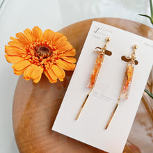 Dangling Gerbera Flower Stick Earrings with Pearl