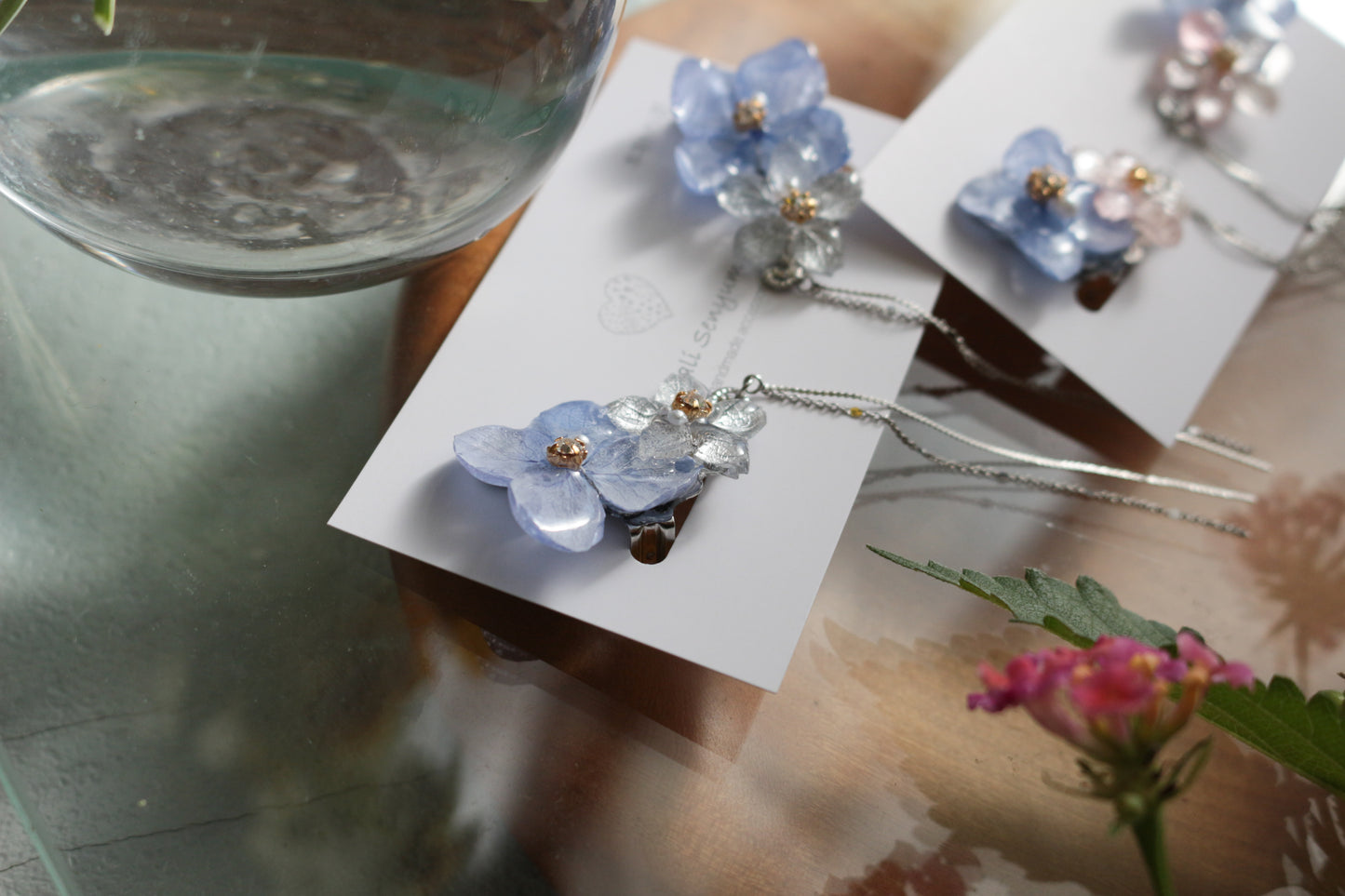 Hydrangea Flying Butterfly  No.44 - Clip-on(イヤリング）