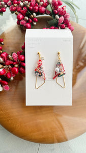 Triangular Floral Earrings With Seasonal Hydrangea No.29