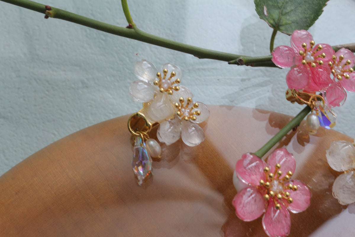 Ume 梅 Earring