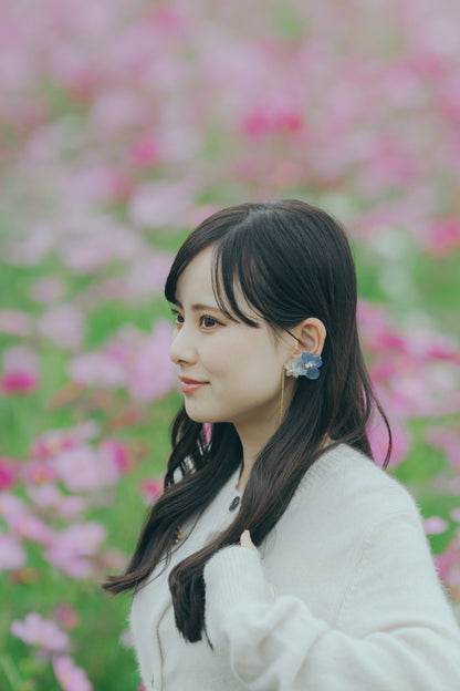Hydrangea Flying Butterfly Earrings No.52 - Titanium Pierce(ピアス）