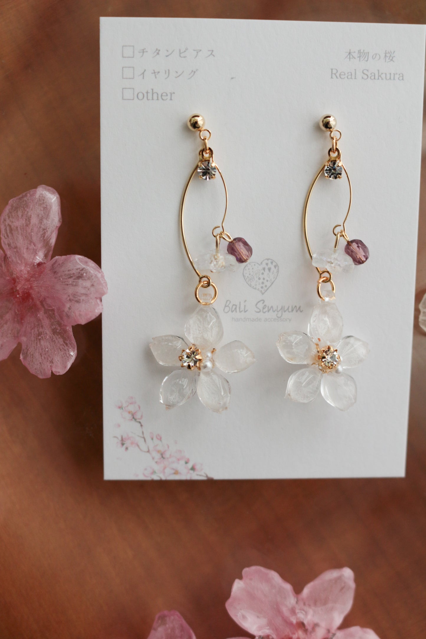Someiyoshino Sakura Hanami Earrings