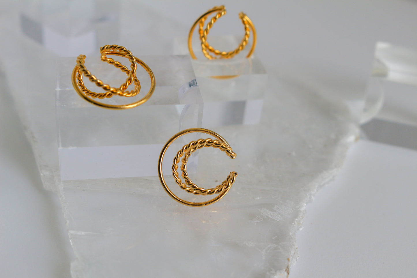 Crescent Moon Ear-cuff No.1 - Sakkoly