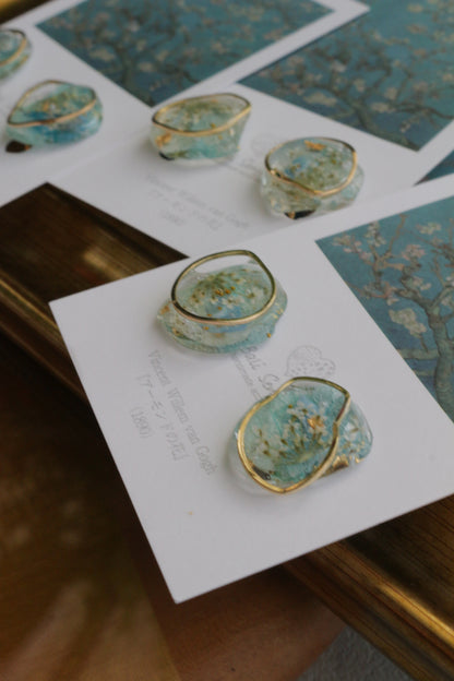 Gogh Inspired Flower Medallion Earrings No.1 イヤリング Clip-on アーモンドの花